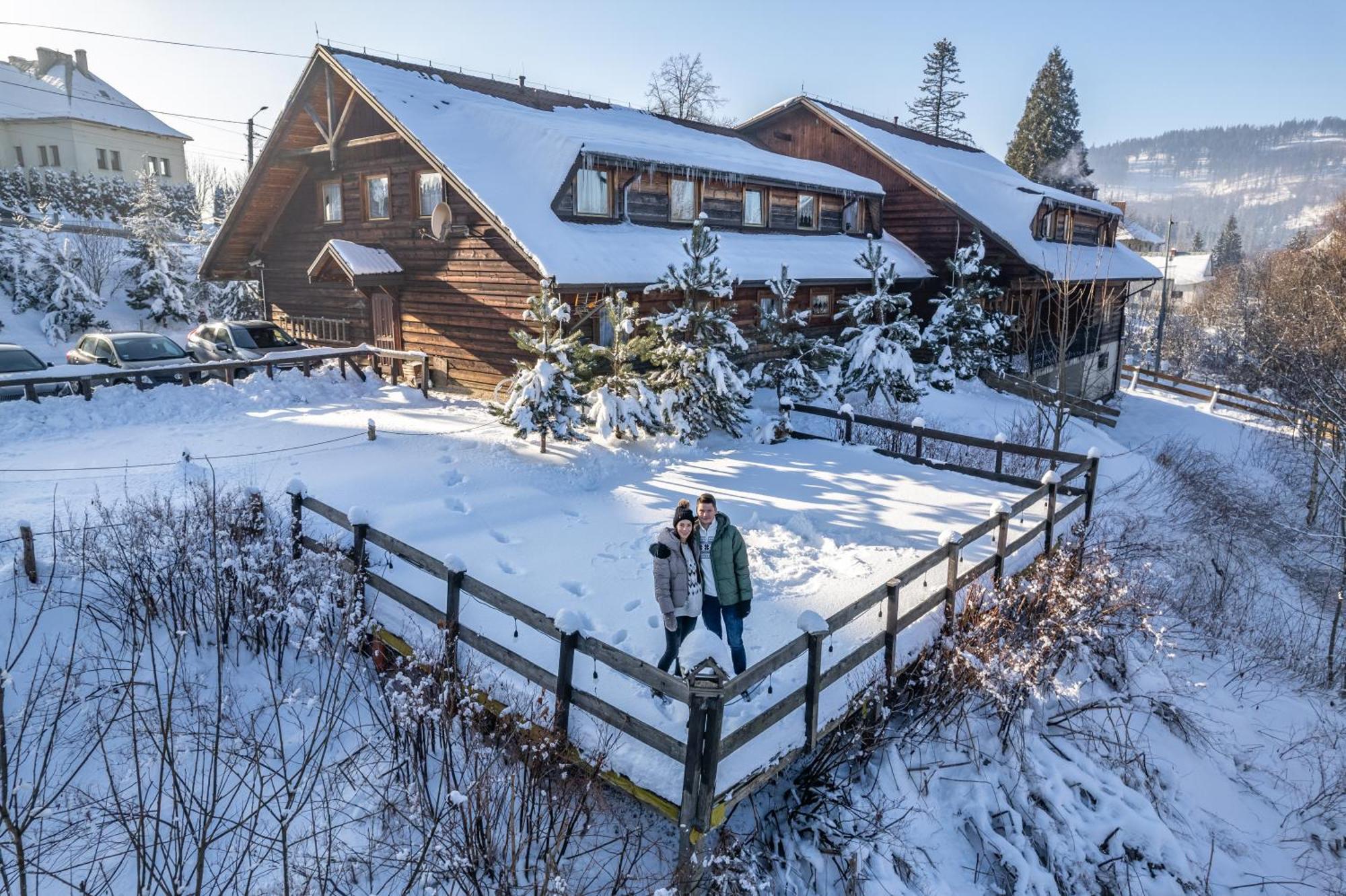 Bed and Breakfast Czarna Owca Істебна Екстер'єр фото